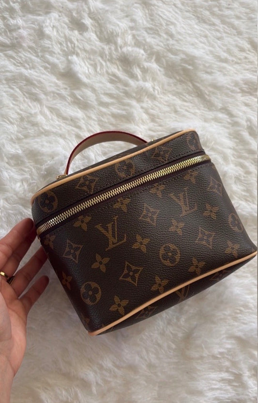 Brown Monogram Makeup Bag 🤎