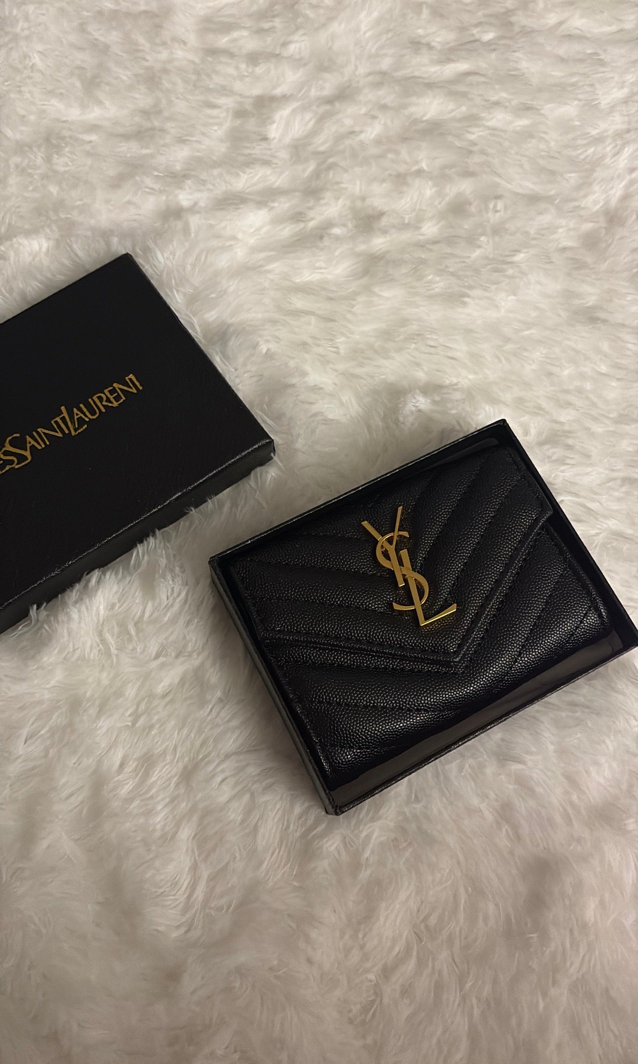 Everyday Black Wallet 🖤